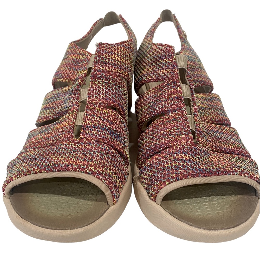 Bzees slip~on slingback sandals.  Size 11M - Picture 2 of 8